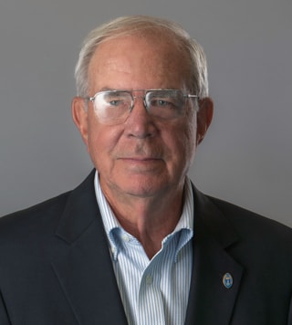 Headshot of Robert Tranquada, MD