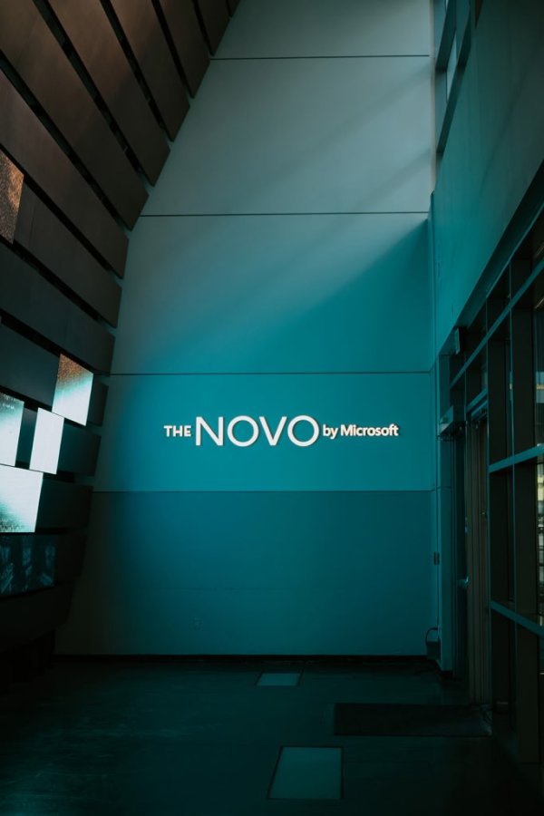 The Novo entrance