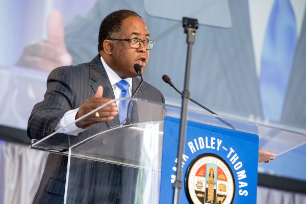 Hospital Dedication Ceremony | © Maya Myers Photography