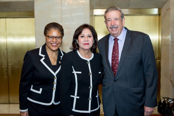 Living the Dream Luncheon | © Maya Myers Photography