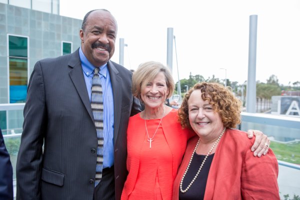 Donor Wall Dedication | © Maya Myers Photography