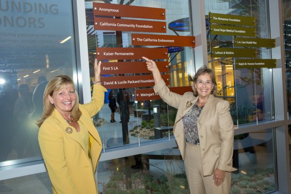 Donor Wall Dedication | © Maya Myers Photography