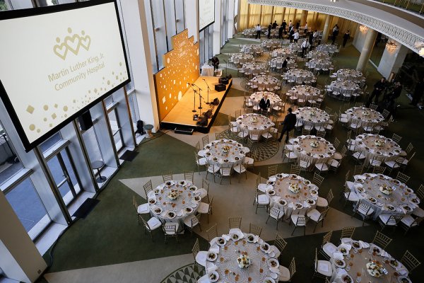 Sharing the Dream Luncheon | © Maya Meyers Photography