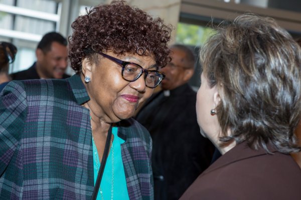 Sharing the Dream Luncheon | © Maya Meyers Photography