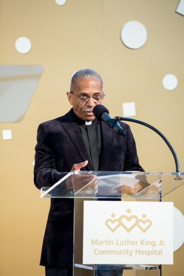 Sharing the Dream Luncheon | © Maya Meyers Photography