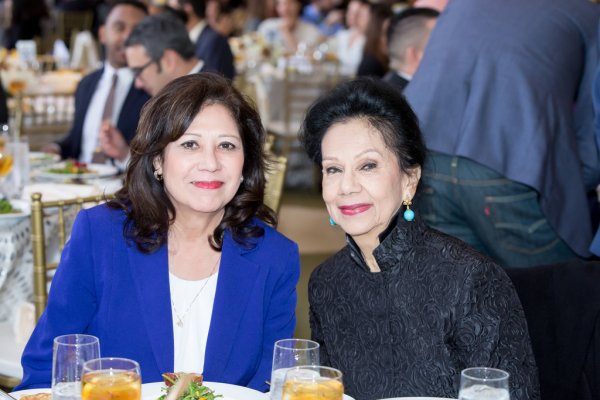 Sharing the Dream Luncheon | © Maya Meyers Photography