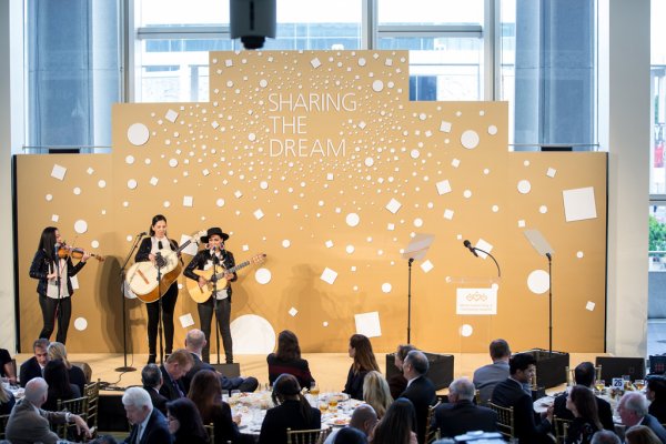 Sharing the Dream Luncheon | © Maya Meyers Photography