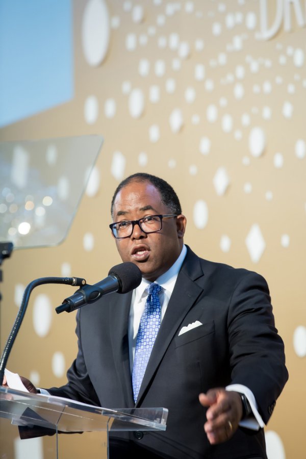 Sharing the Dream Luncheon | © Maya Meyers Photography