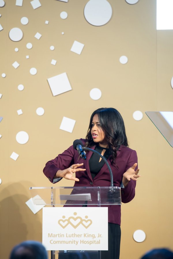 Sharing the Dream Luncheon | © Maya Meyers Photography