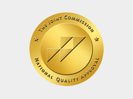 Gold badge that reads The Joint Commission National Quality Approval