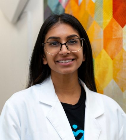 Photo of Sonali Patel, FNP