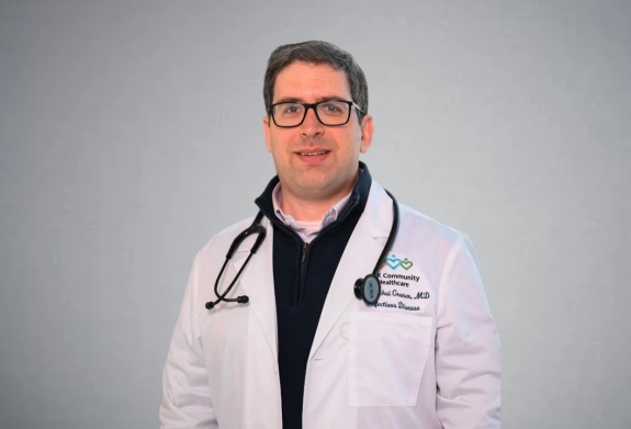 dr._mordechai_groner.png