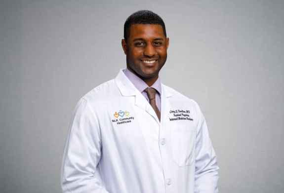 dr._casey_charlton