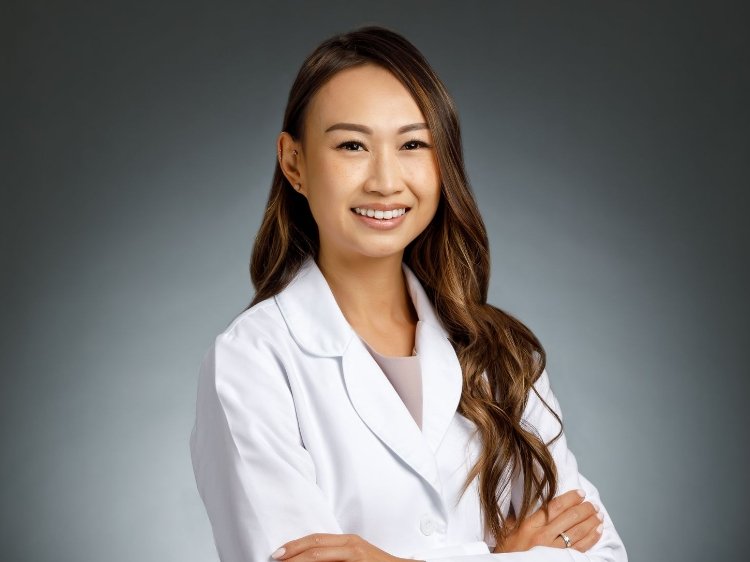 Photo of Dr. Samantha Wong