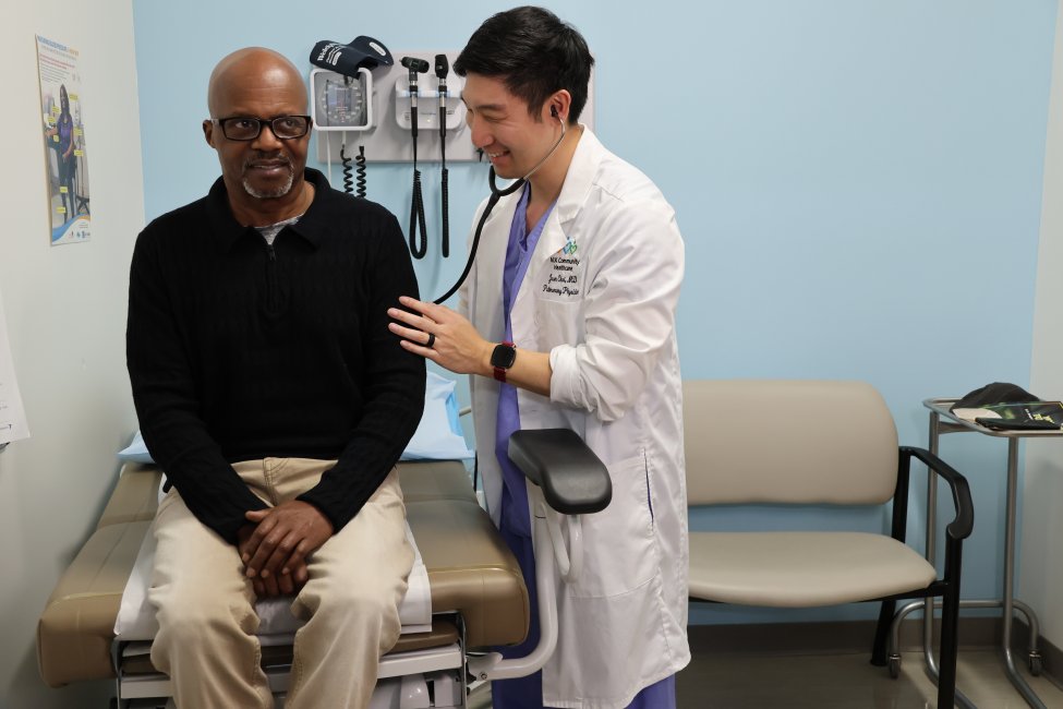 MLKCH doctor with patient